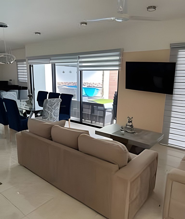 Casa con alberca privada