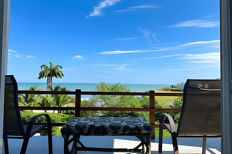 Hermosa casa con vista al mar en Jama Campay