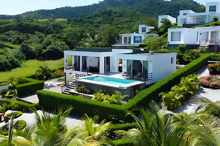 Hermosa casa con vista al mar en Jama Campay