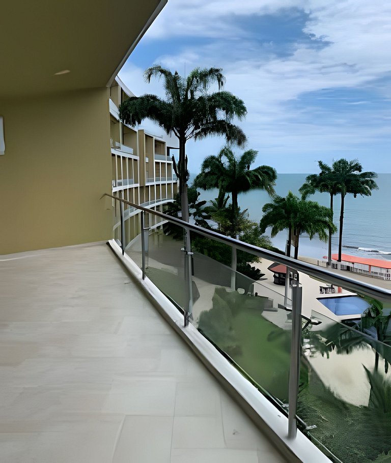 Hermoso Departamento en Tonsupa con vista al mar