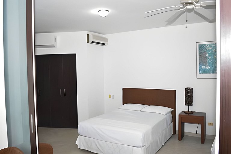Hermoso Departamento en Tonsupa con vista al mar