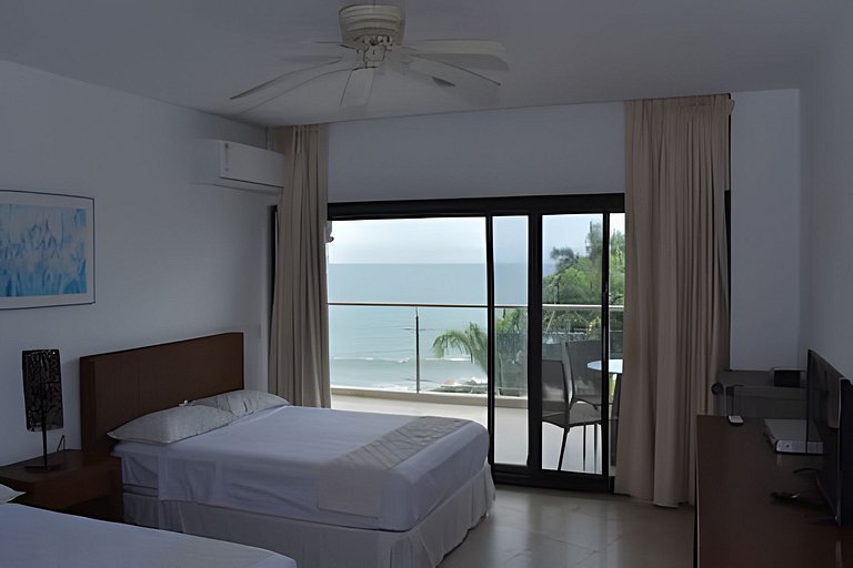 Hermoso Departamento en Tonsupa con vista al mar