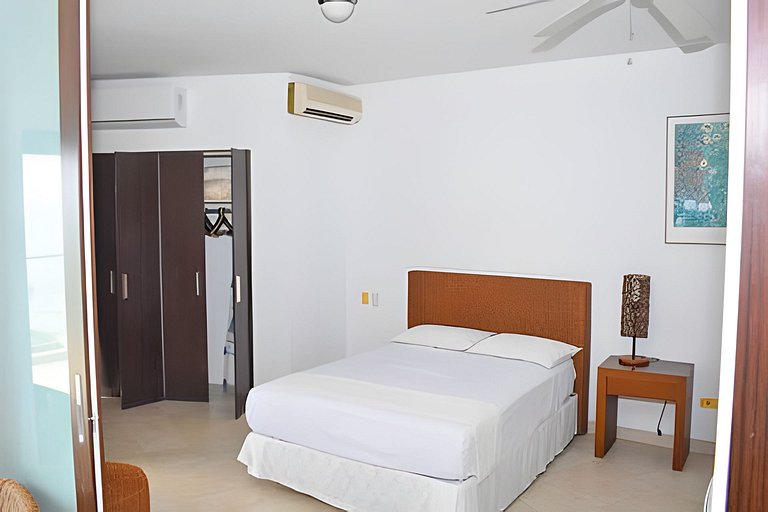 Hermoso Departamento en Tonsupa con vista al mar