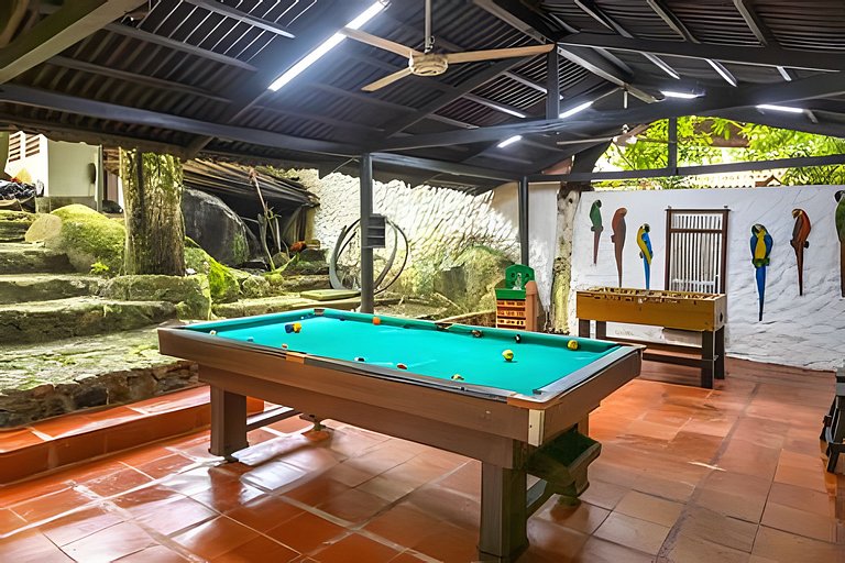 Hermosa finca con piscina privada y acceso al río