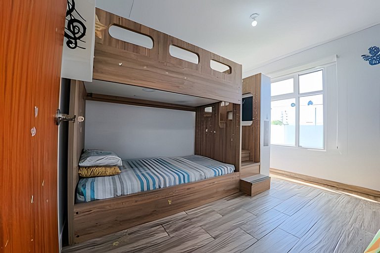 Hermosa Casa en Manta, muy segura y cerca de todo