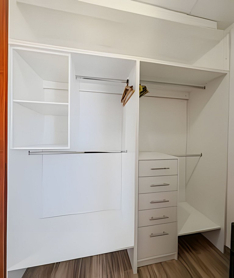 Hermosa Casa en Manta, muy segura y cerca de todo